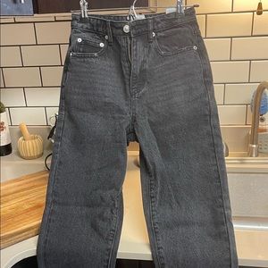 Princess Polly black straight jeans 
Selling- $35 
Size- 0-2